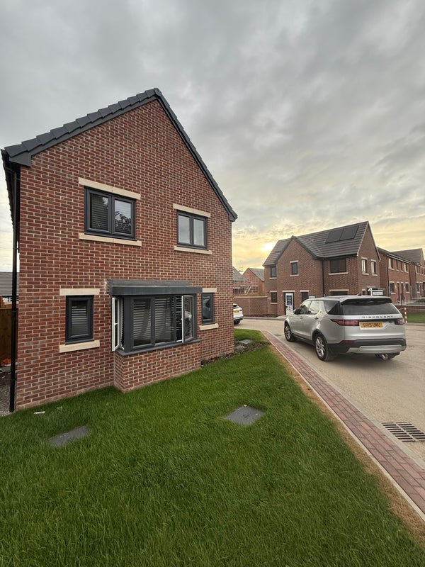 Room Hornbeam Gardens in Kirklees