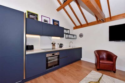 Flat Little Marlow Road in Marlow