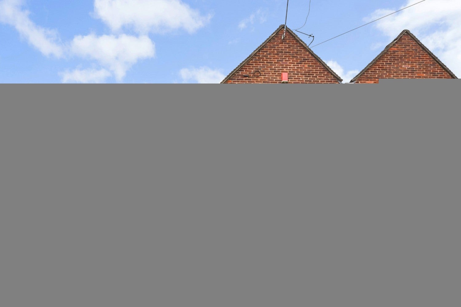 Flat Fox Lane in Winchester