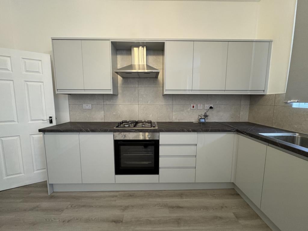 Flat High Road Leytonstone in Greater London