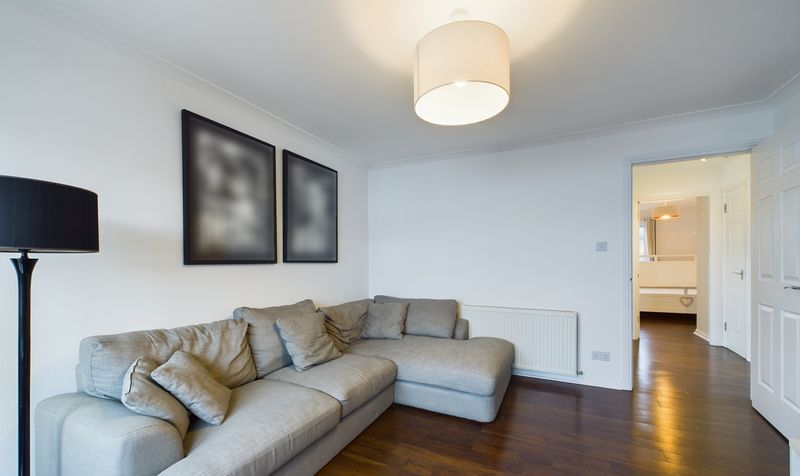 Flat Dawson Road in Glasgow