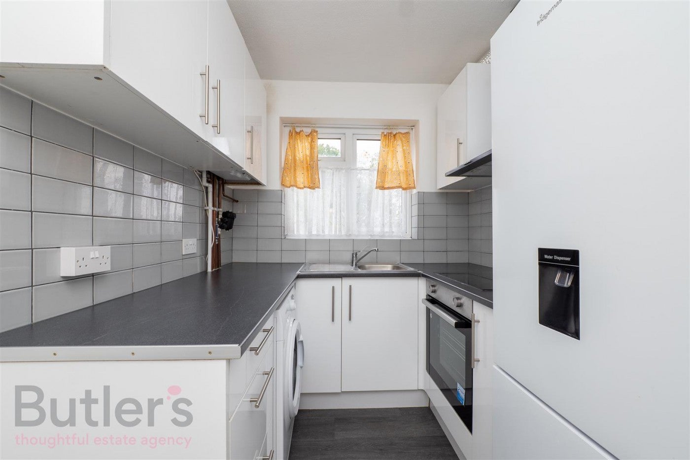 Flat Carshalton Road in Greater London