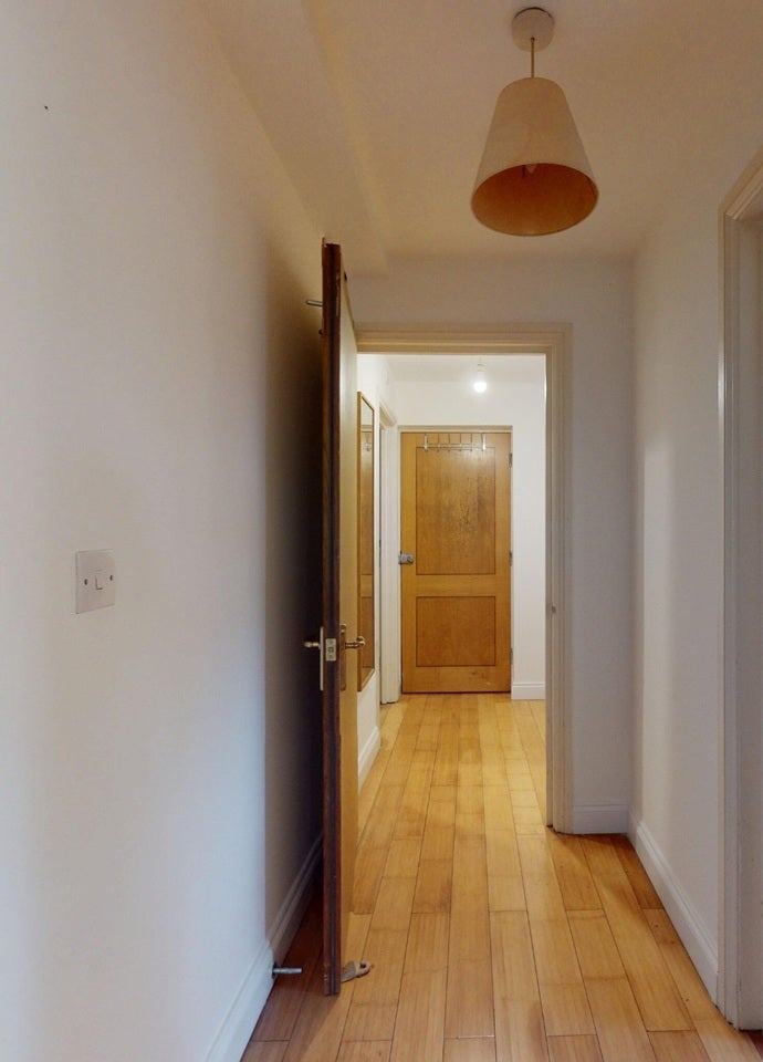 Flat East Street in Greater London