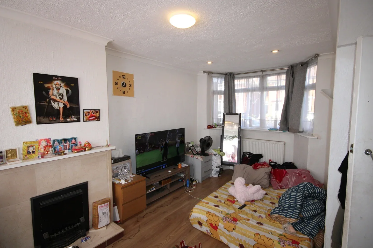 House Carlyon Road in Greater London