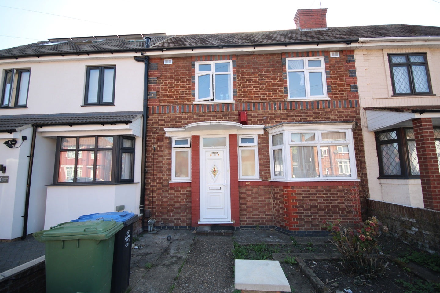 House Carlyon Road in Greater London