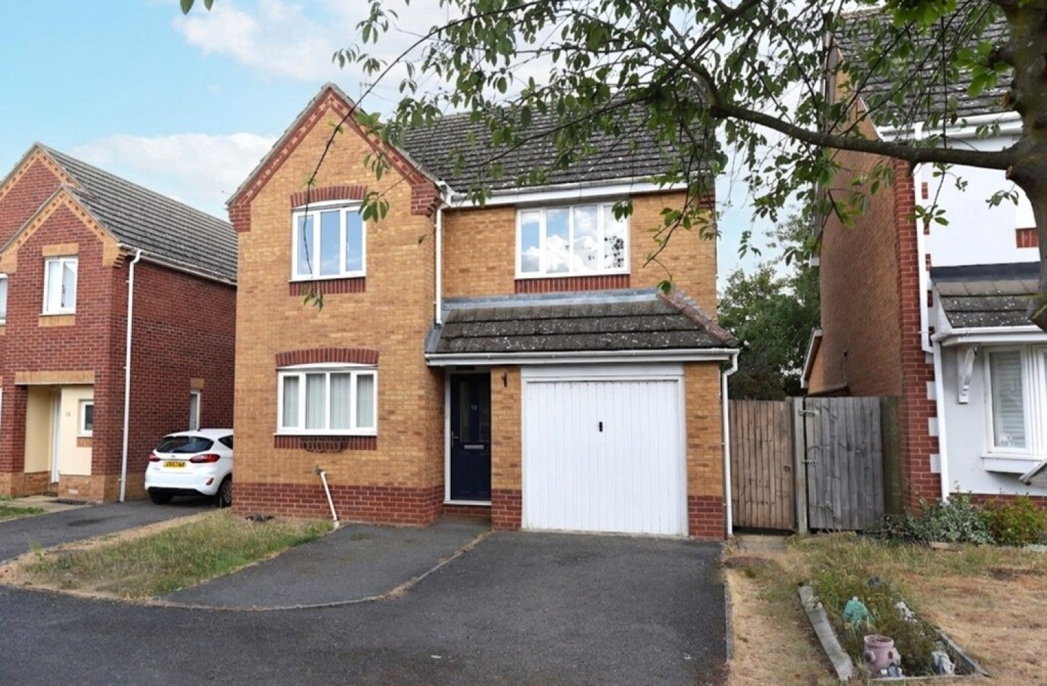 House Burton Way in Huntingdonshire