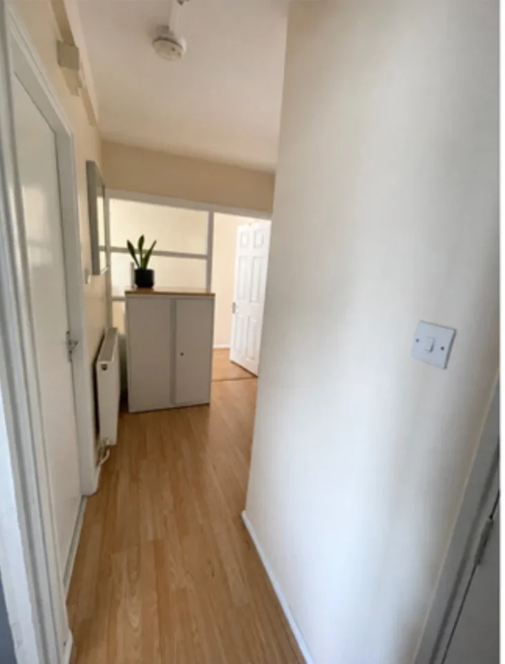 Flat Stamford Close in Greater London