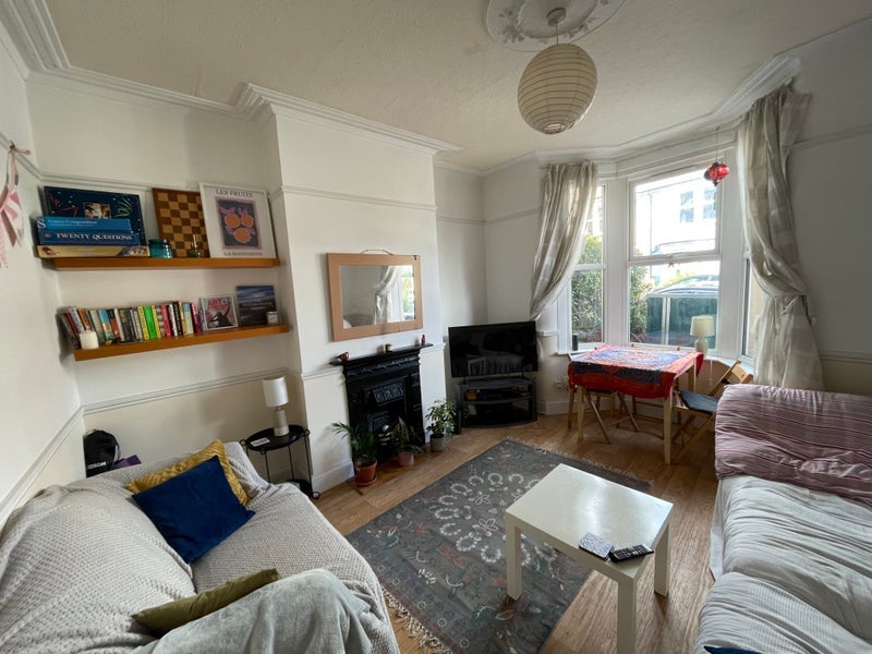 Room Pitt Road in Bristol