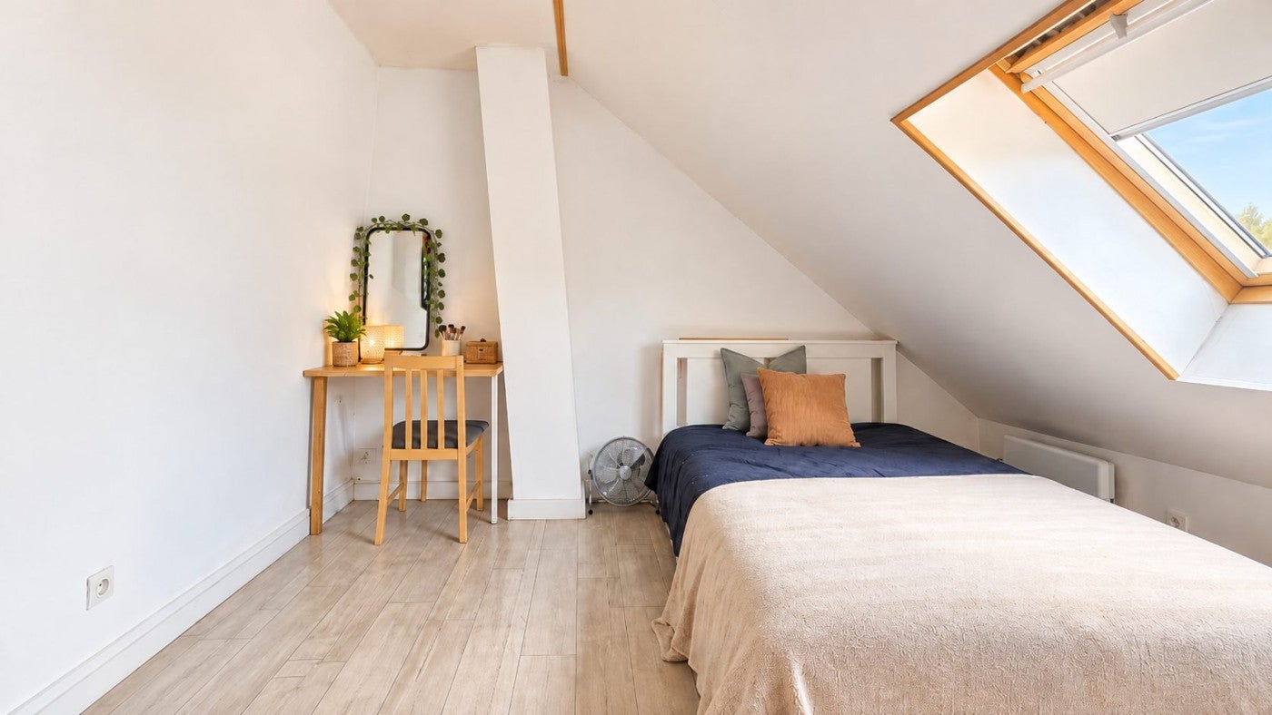 Room Chemin du Port Meslet in Angers