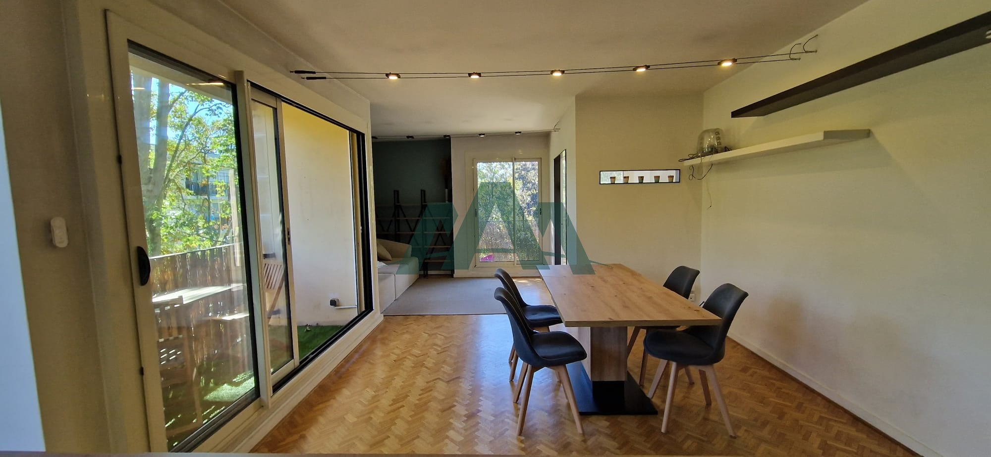 Appartement Sentier des Alouettes à Fresnes