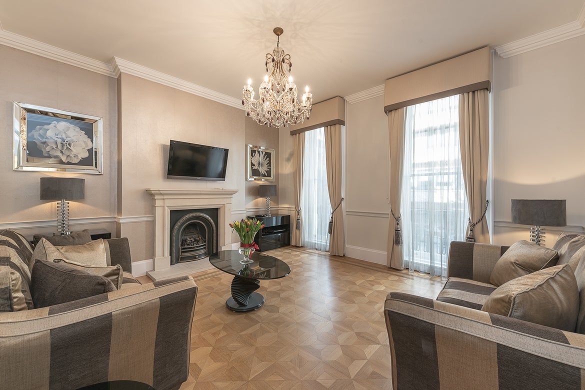 Flat George Street in City of Westminster