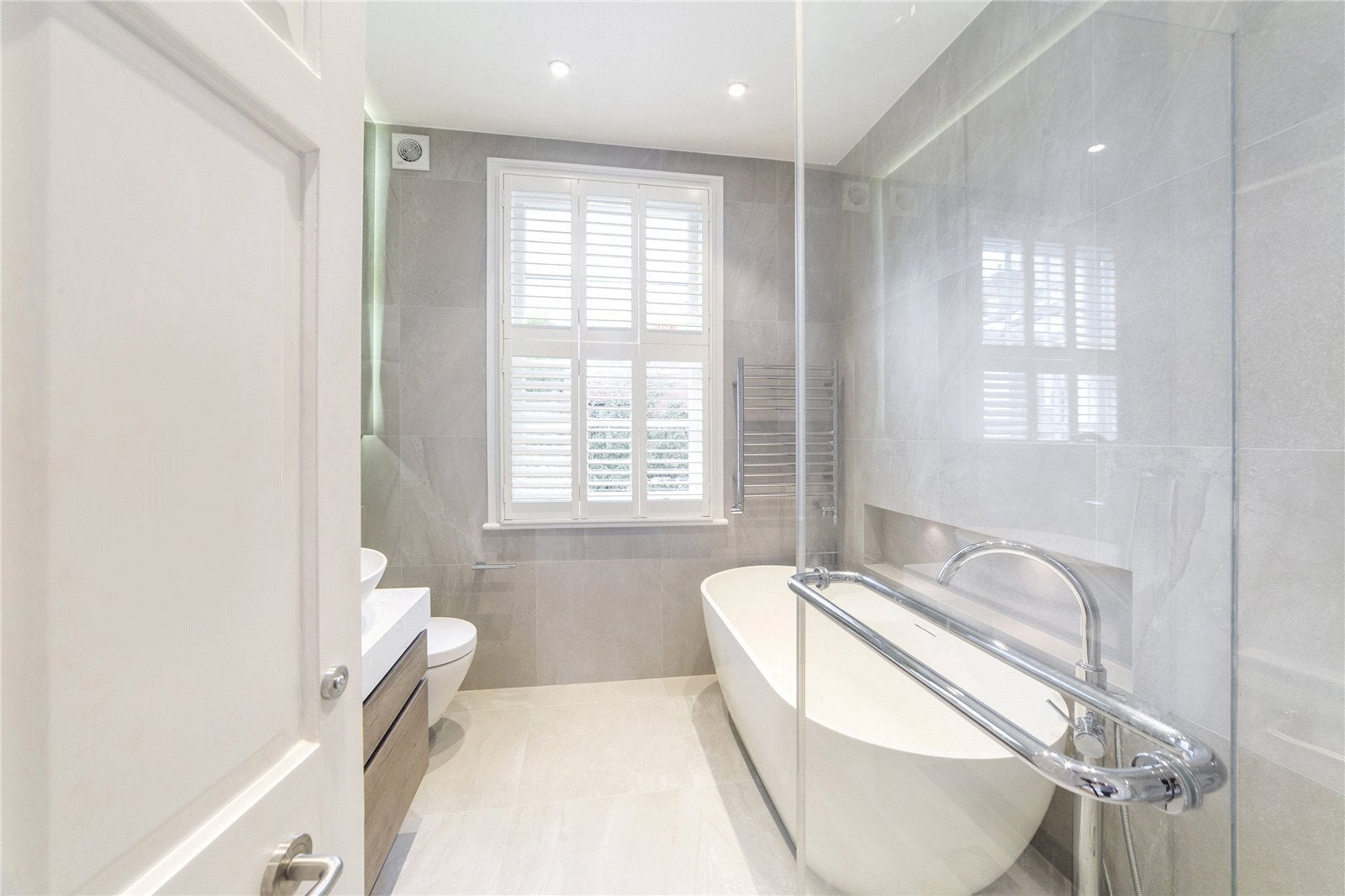 House New End in Greater London