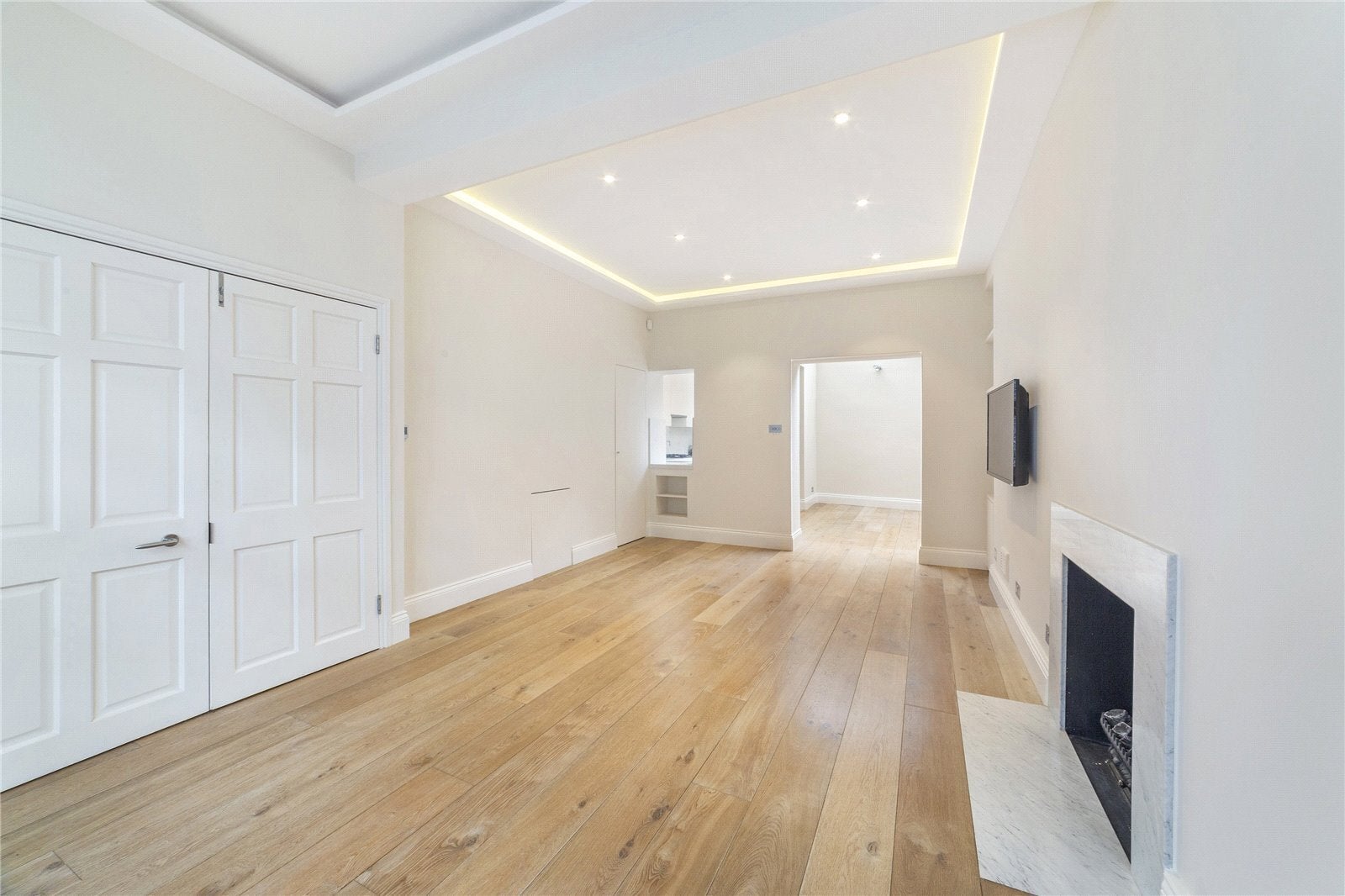 House New End in Greater London