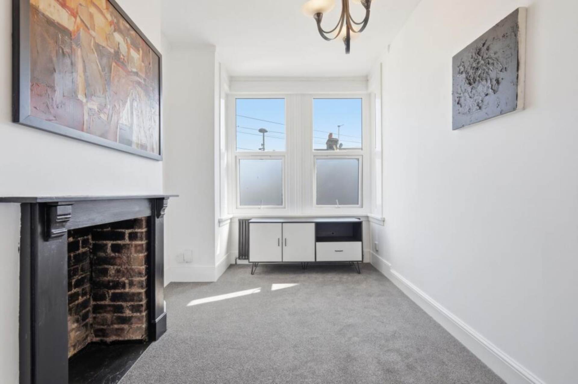Flat Francis Road in Greater London