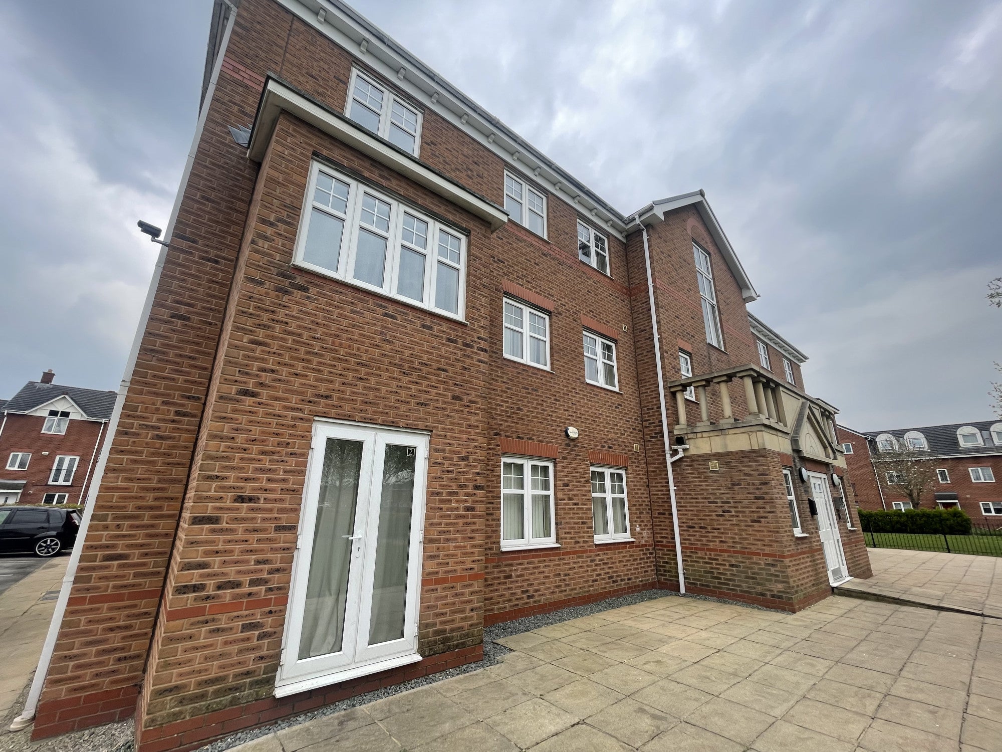 Flat Regency Square in Warrington