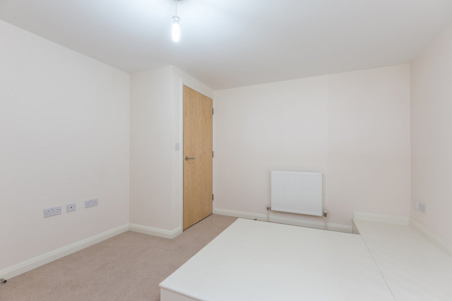 Flat Multi Way in Greater London