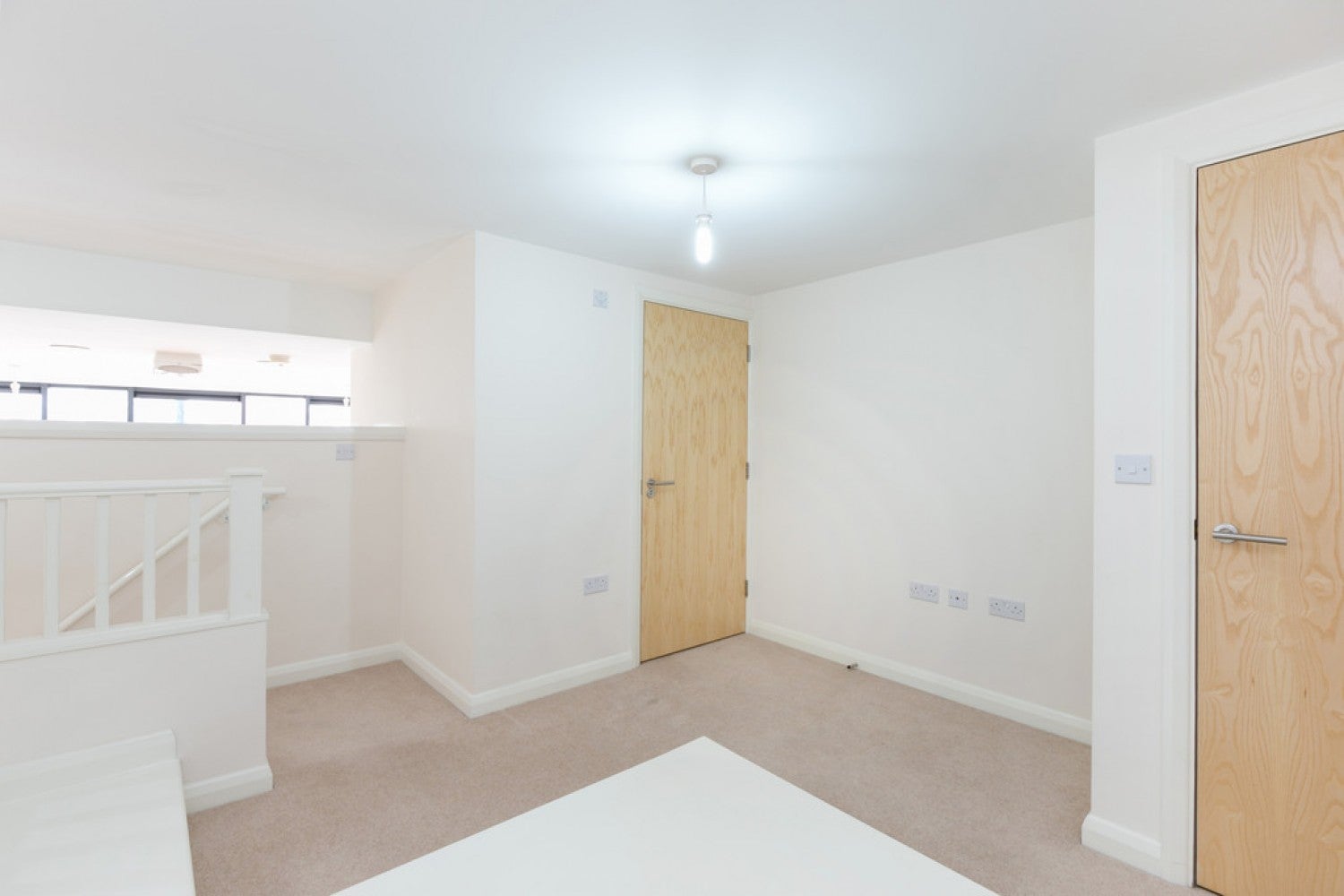 Flat Multi Way in Greater London