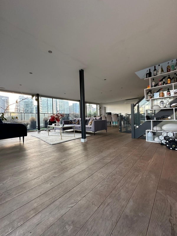 Room Boyd Street in Greater London