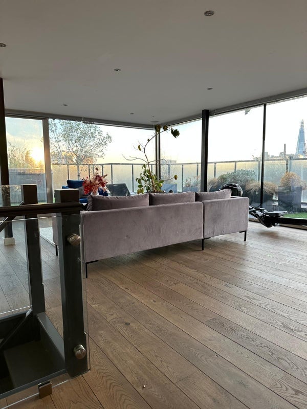 Room Boyd Street in Greater London