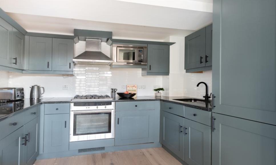 Flat Great Titchfield Street in City of Westminster