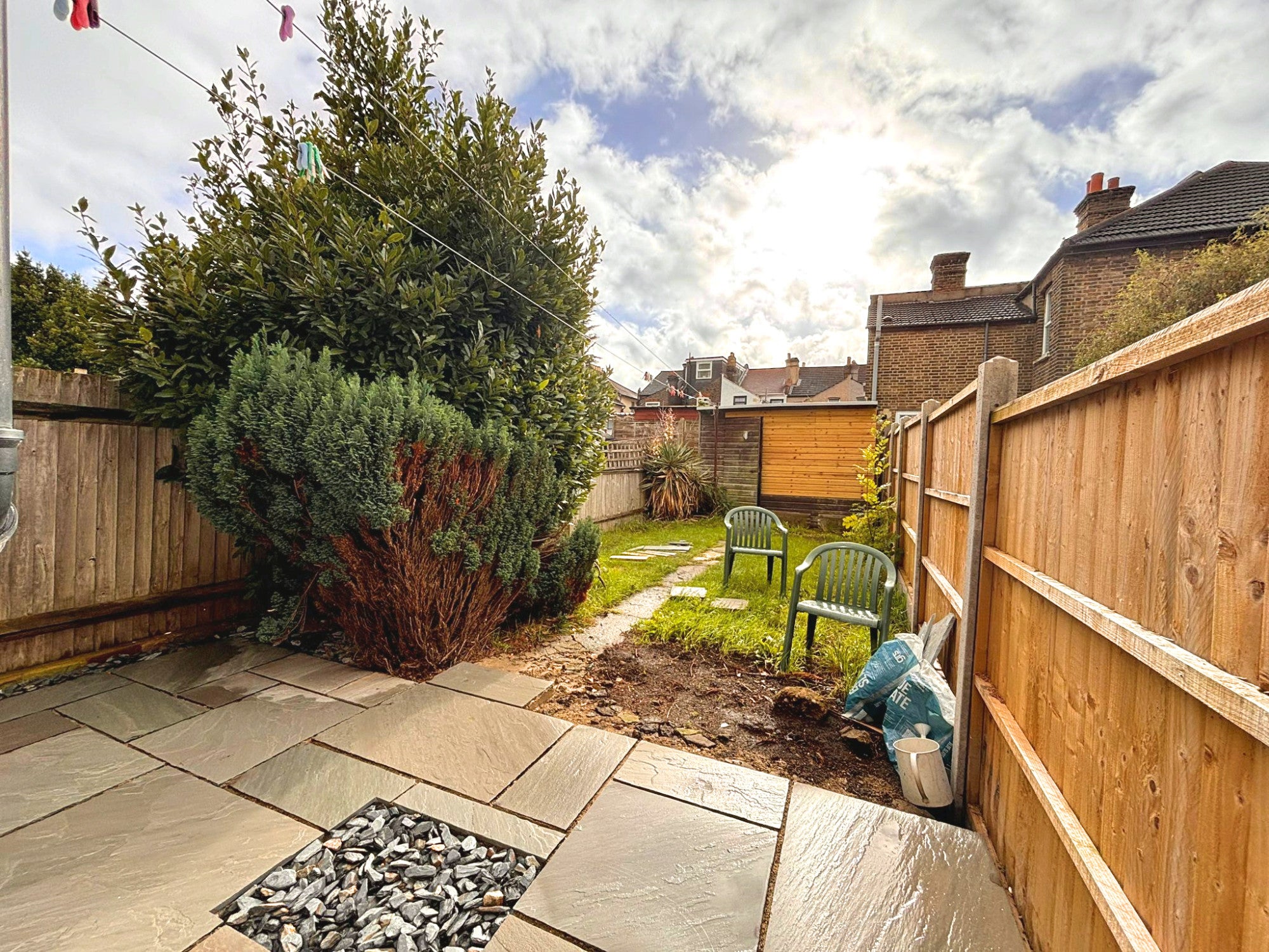 House Moffat Road in Greater London