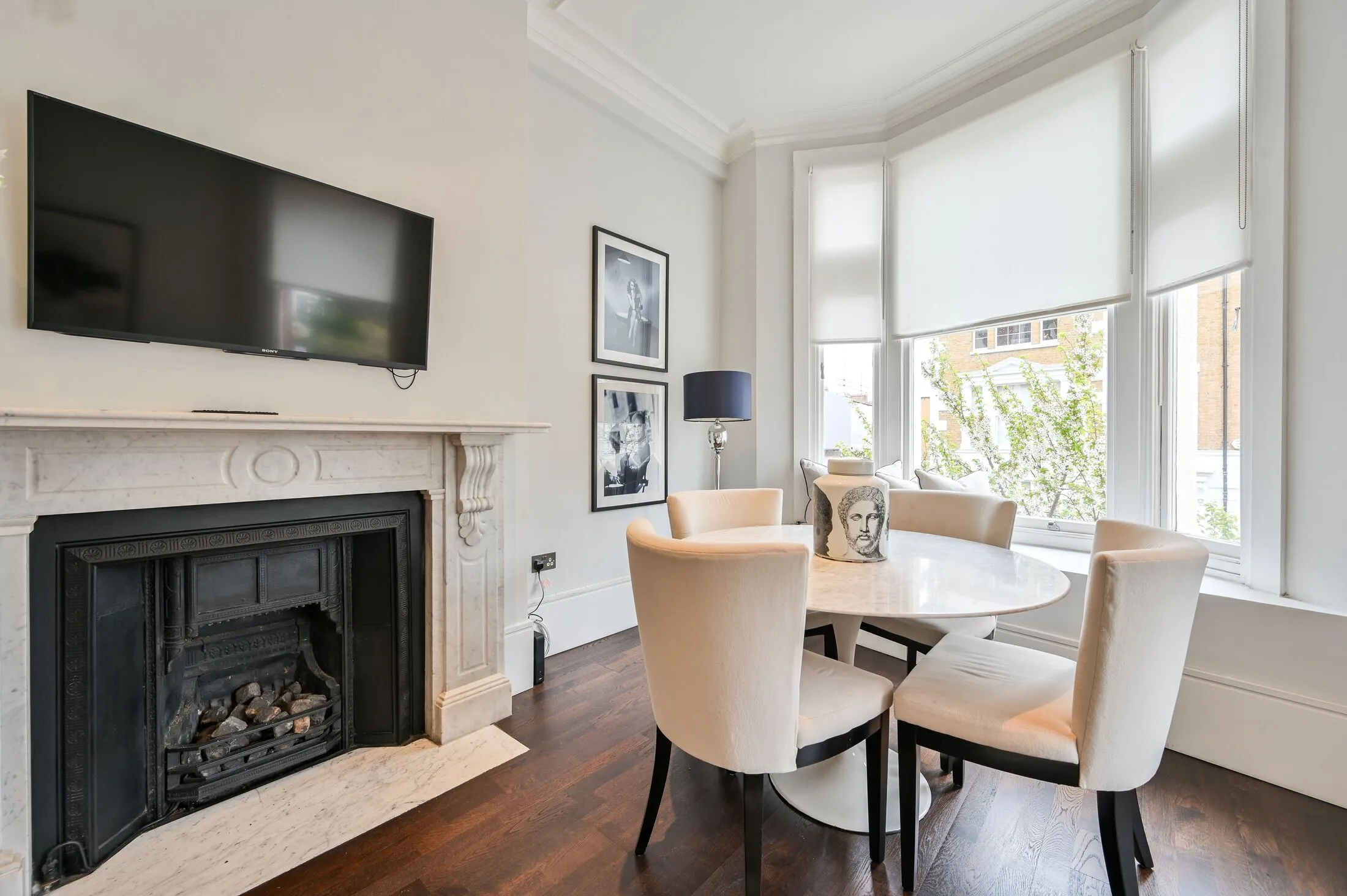 Flat Old Brompton Road in Greater London