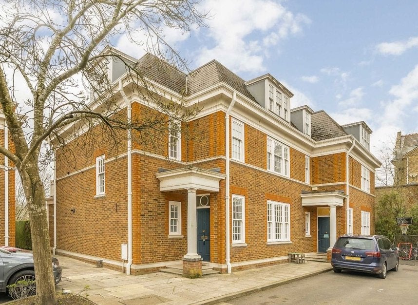 House Redcliffe Gardens in Greater London