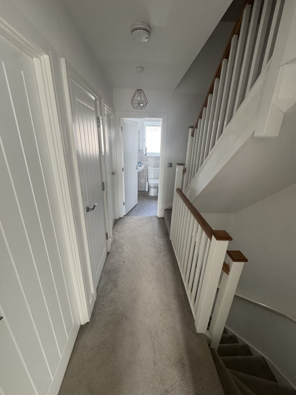 Room Avro Street in Bromsgrove