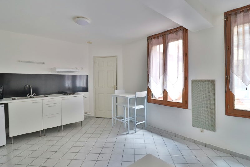 Room Rue Champeaux in Troyes