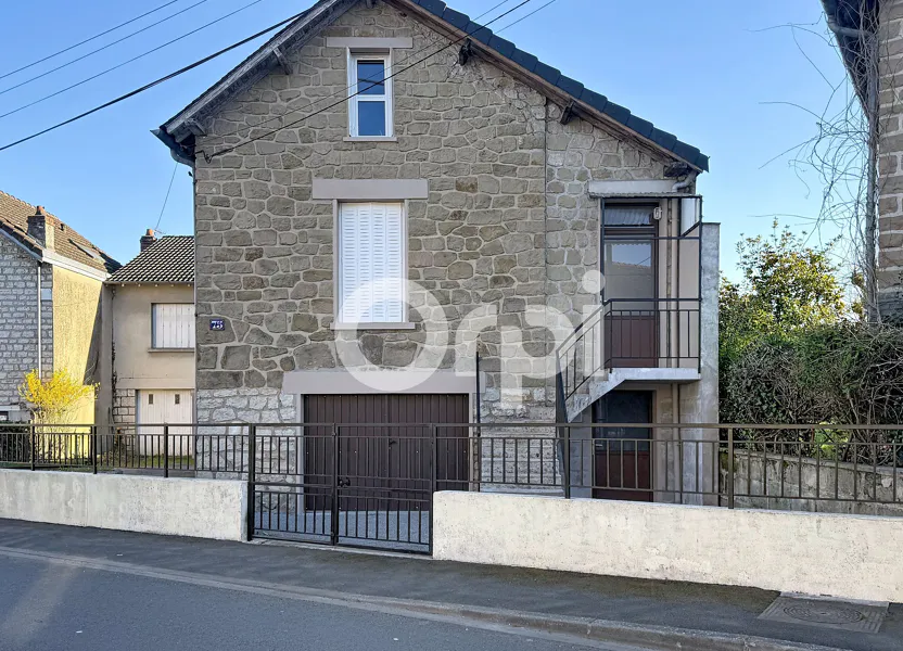 House Avenue André Emery in Brive-la-Gaillarde