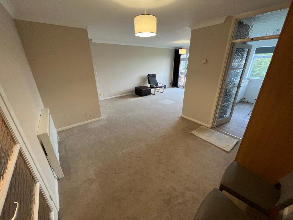 Flat Harris Close in Greater London
