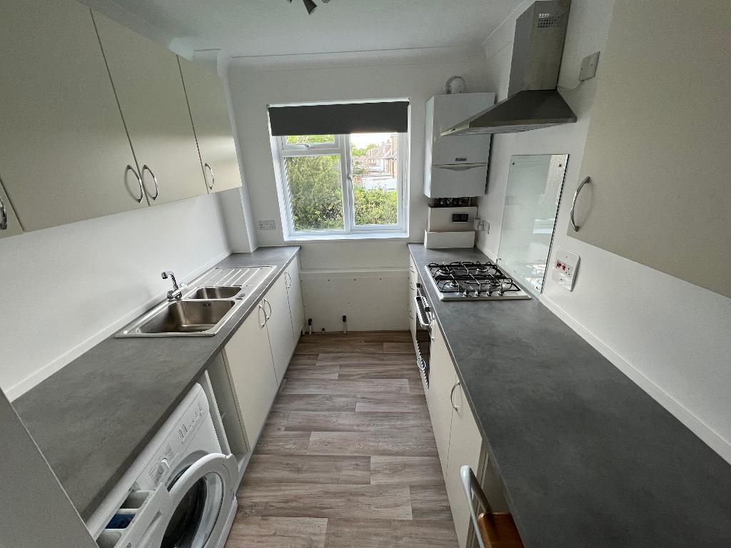 Flat Harris Close in Greater London