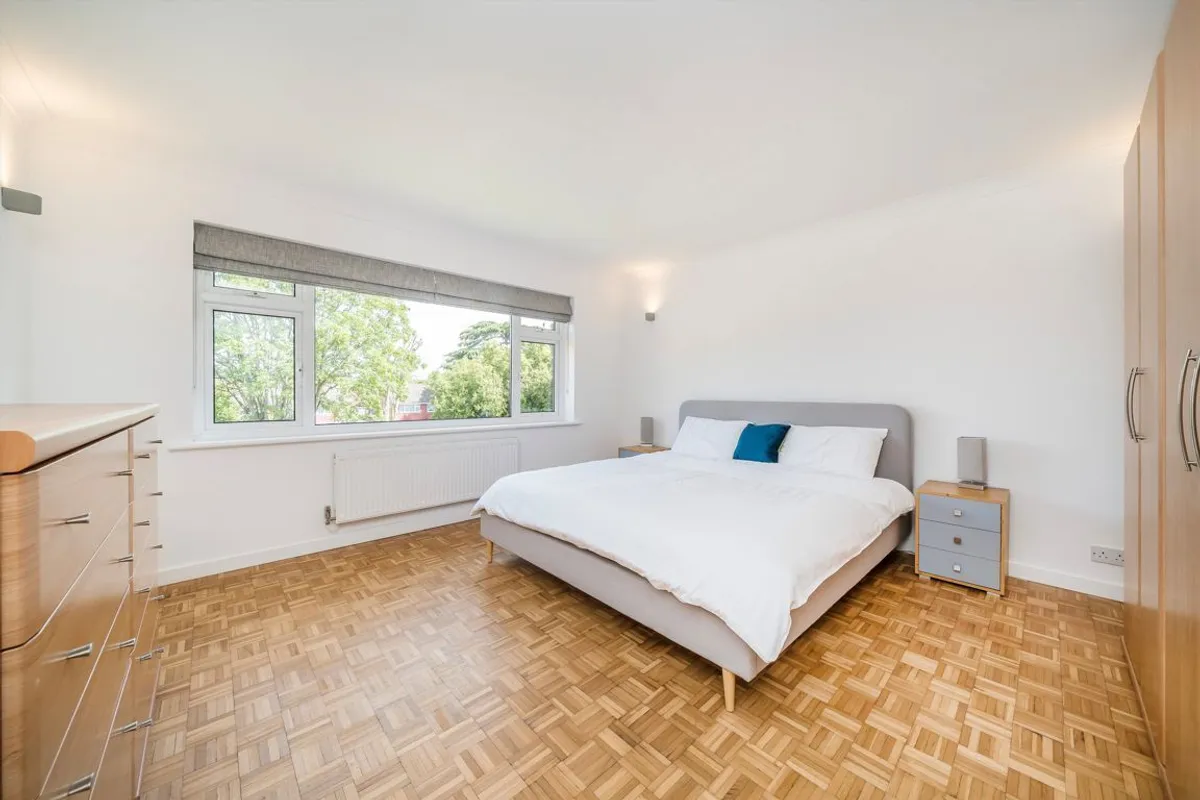 Flat Linden House in Greater London