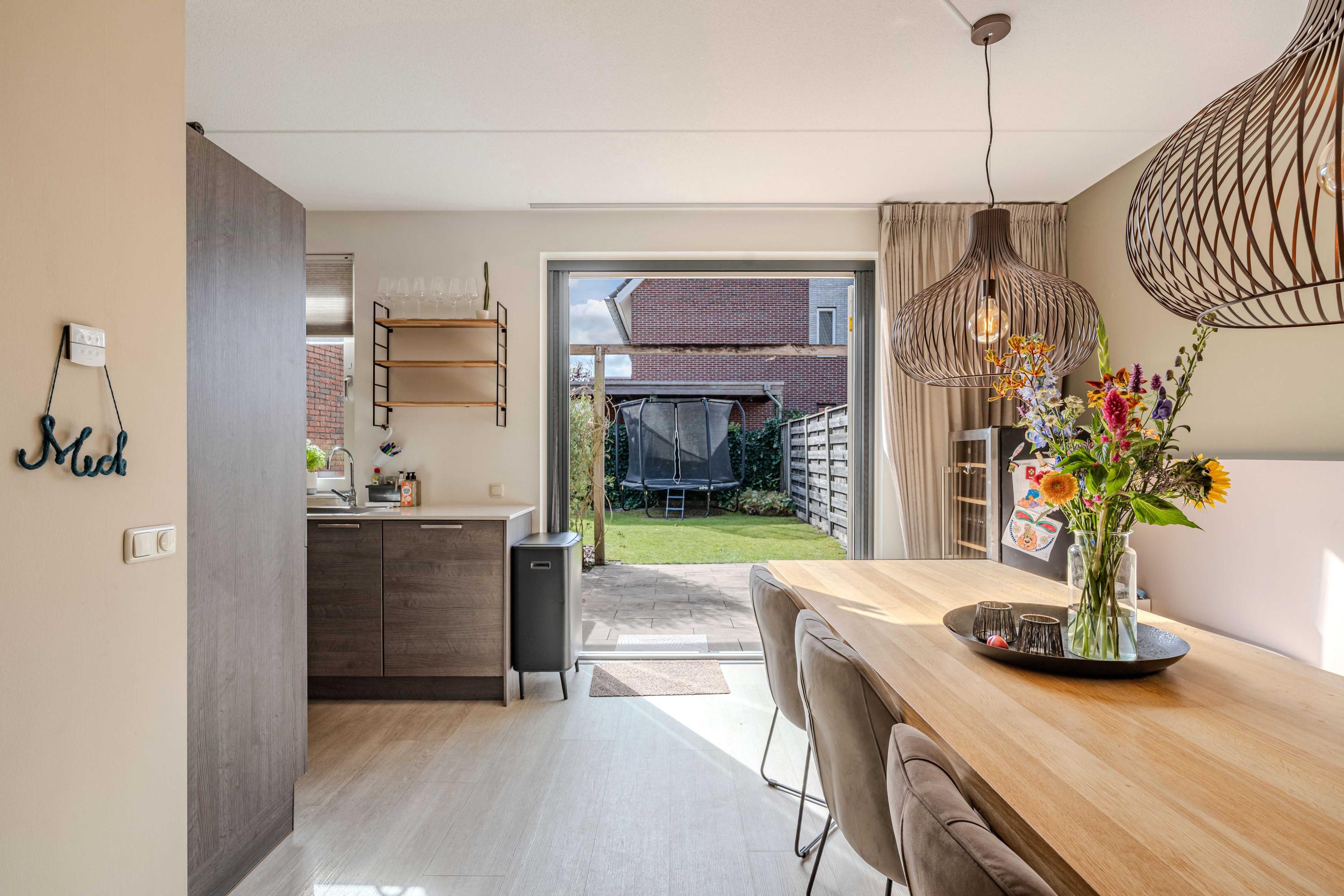 Tussenwoning te koop: Divisie 25, Steenwijk