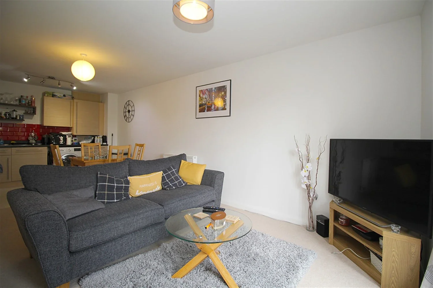 Flat Racecourse Mews in Charnwood