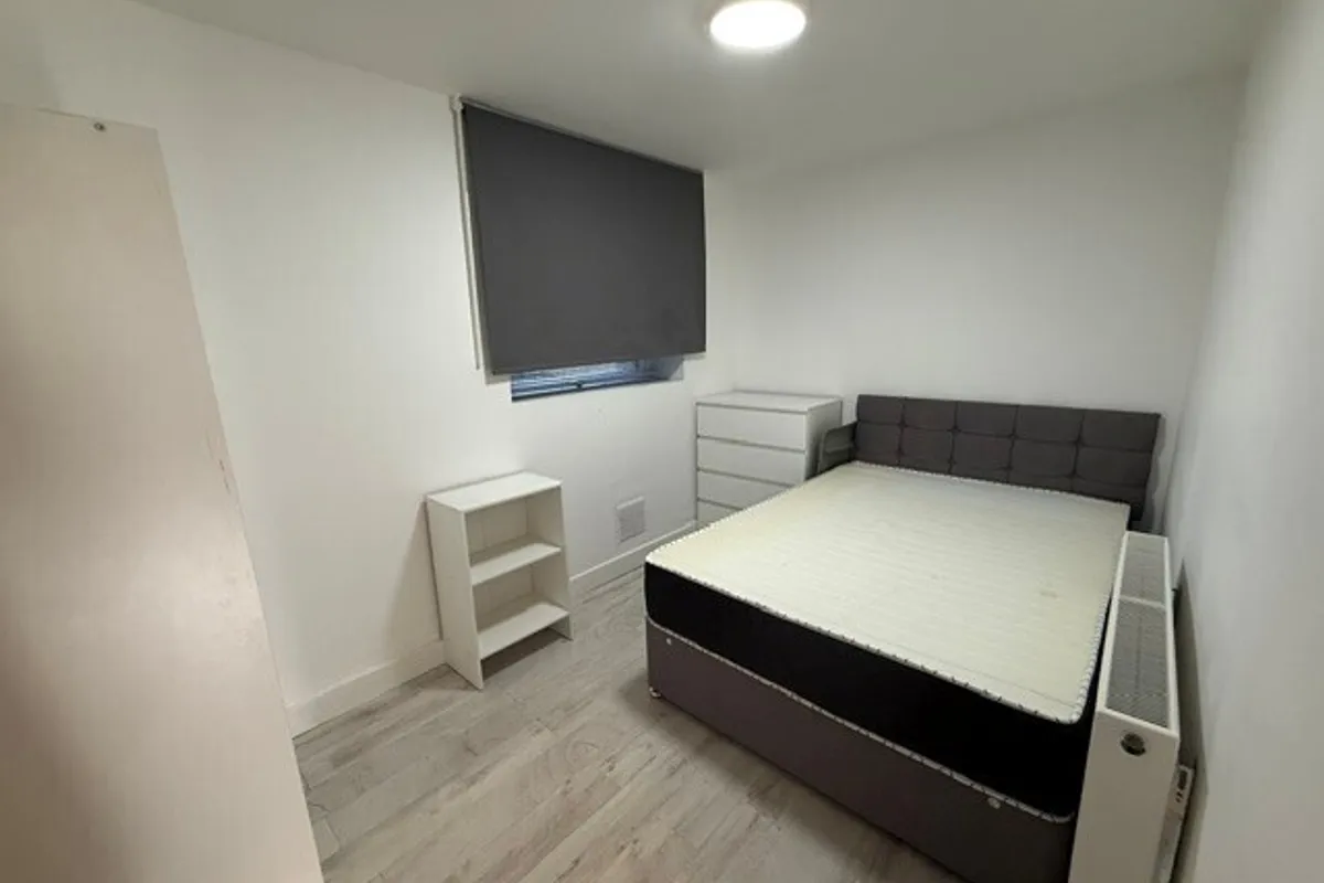 Flat Miskin Street in Cardiff