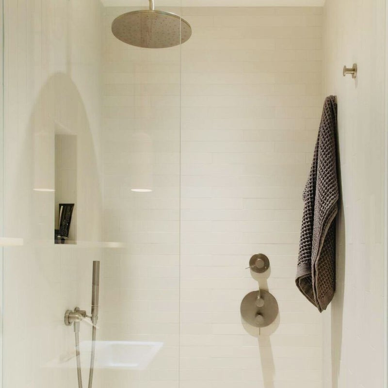 Room Churchfield Road in Greater London