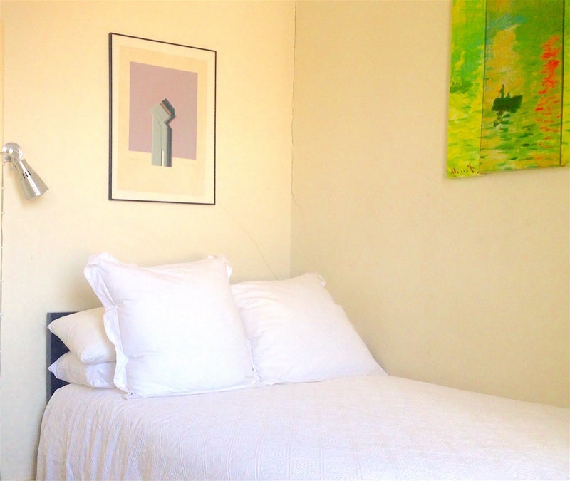 Room Churchfield Road in Greater London