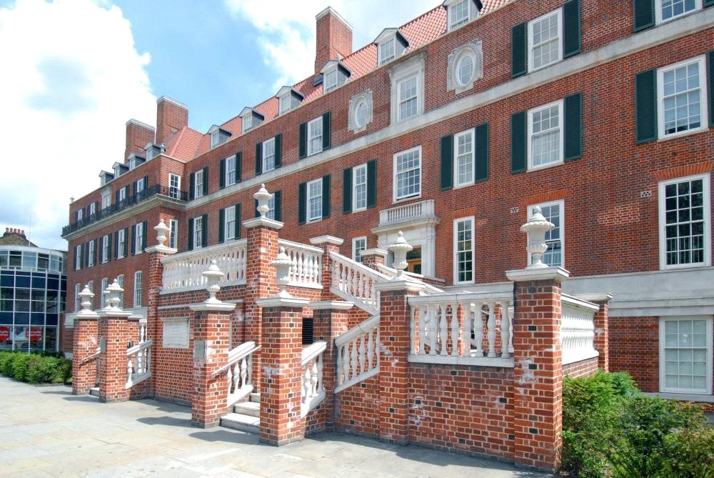 Flat Clapham Common South Side in Greater London