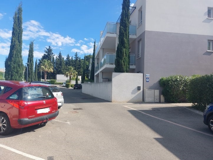 Flat Rue Philippe Graber in Béziers