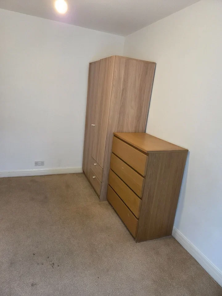Room Uphill Drive in Greater London
