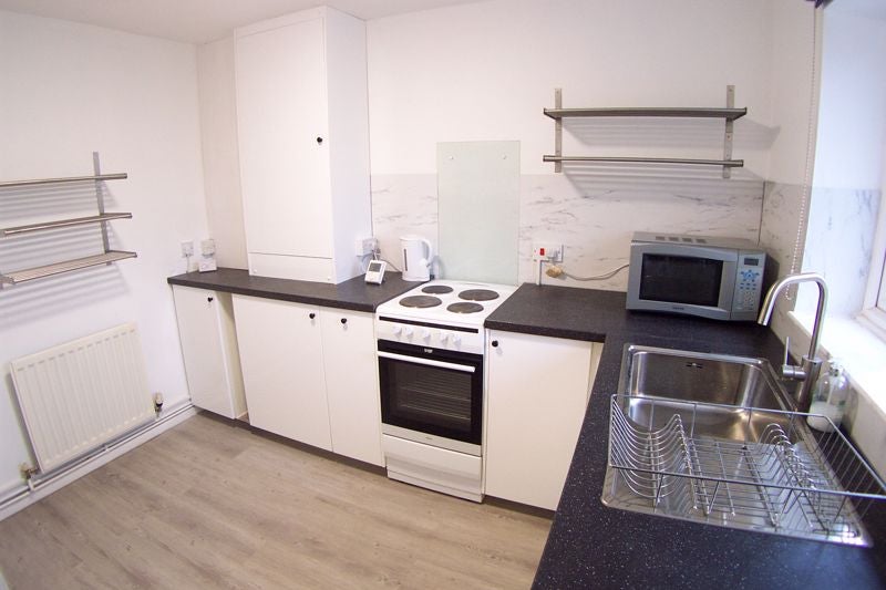 Flat Victoria Terrace in Leeds