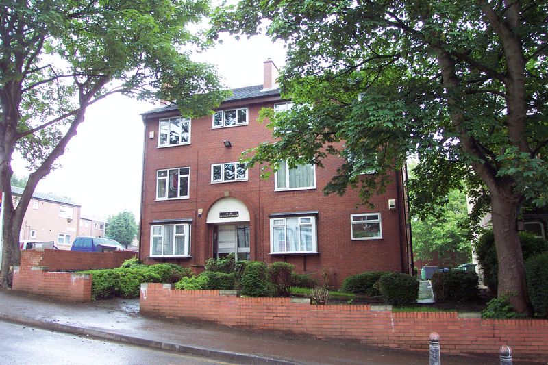 Flat Victoria Terrace in Leeds