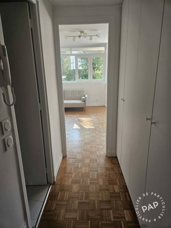 Flat Rue de l'Est in Boulogne-Billancourt