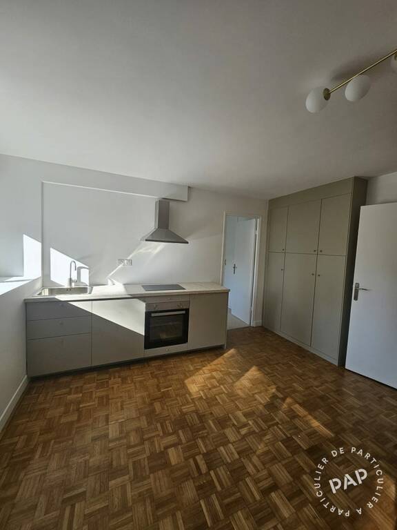 Flat Rue de l'Est in Boulogne-Billancourt