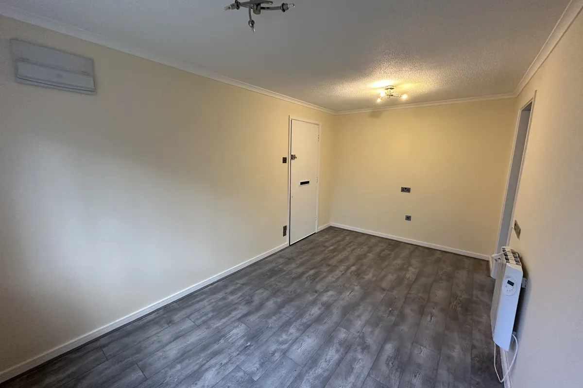 Flat Wheat Close in St Albans