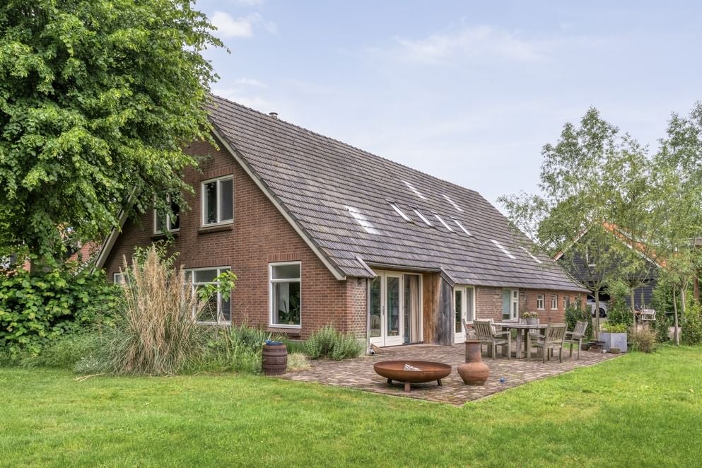 Huis Knooperf de Veldboer 1 in Langeveen