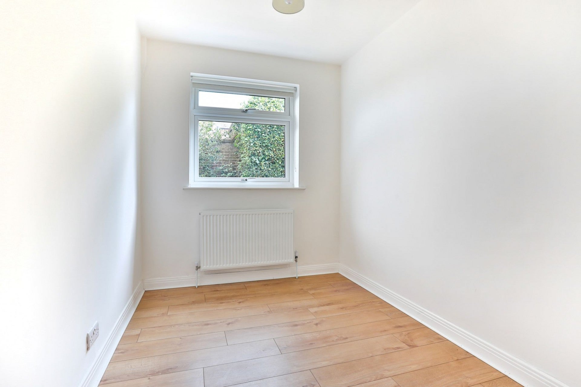 Flat Wilbury Road in Hove