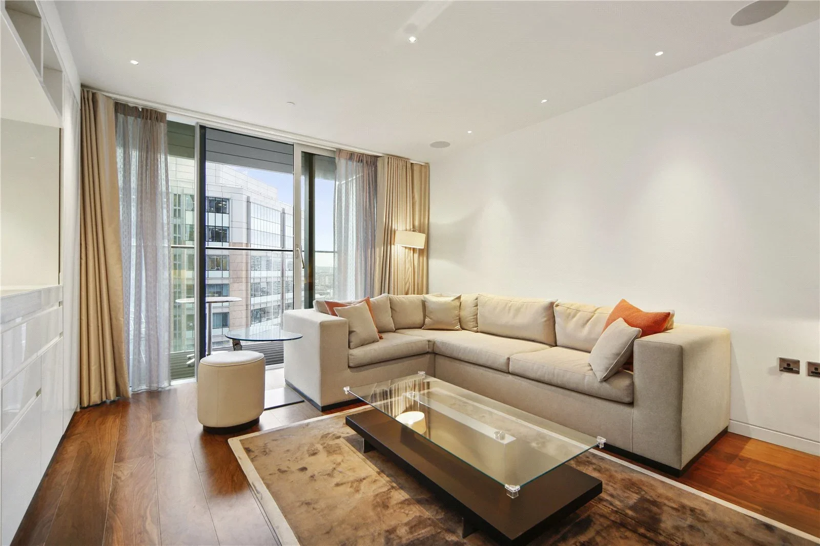 Flat Moor Lane in City of London