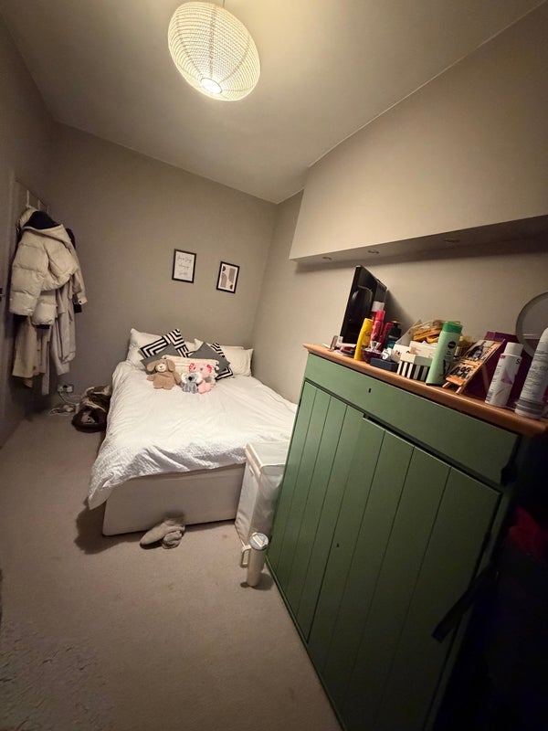 Room Elgin Avenue in City of Westminster